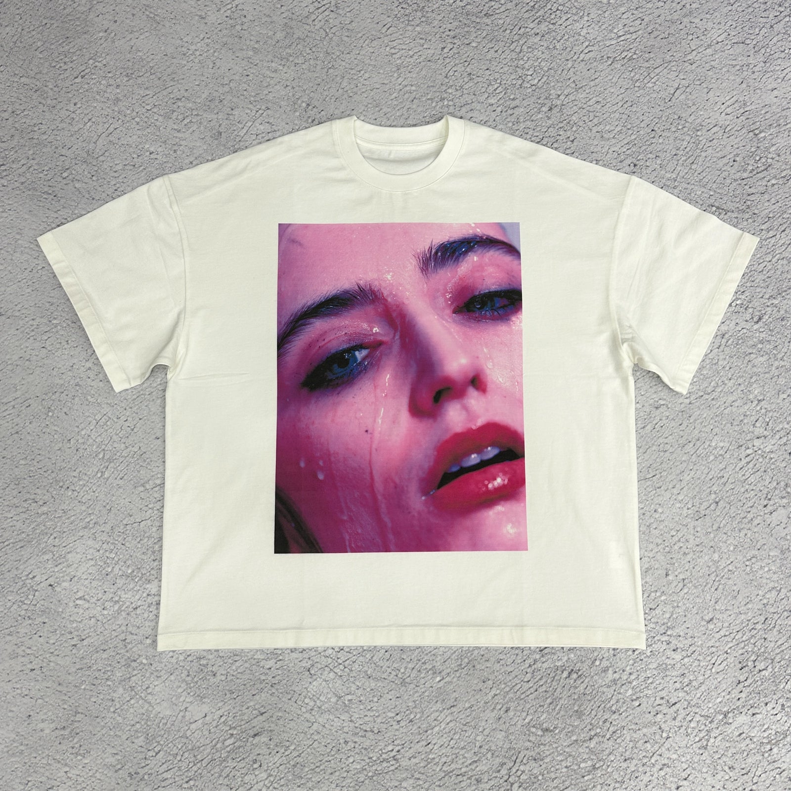 Face Tee